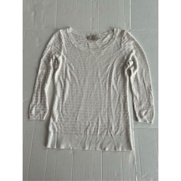 3/$15 or 5/$20 Loft size XS lightweight pullover 3/4 sleeve sweater - Picture 4 of 8